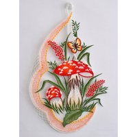 Stickereien Plauen Fensterbild "Pilze" mit echter Plauener Spitze Stickerei Stickereien Plauen Fensterbild "Pilze" mit echter Plauener Spitze Stickerei von Stickereien Plauen