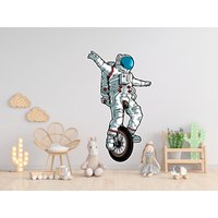 Astronaut Wandtattoa Ballon Wandsticker Sterne Aufkleber Kinderzimmer Dekor Skate Style 3569Er von StickersanddecalsArt