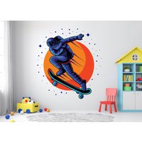 Astronaut Wandtattoal Skateboarder Wandsticker Skateboard Aufkleber Kinderzimmer Dekor Skate Style 3547Er von StickersanddecalsArt