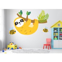 Faultier Bee Kinderzimmer Wand Dekor, Wandkunst, Wandaufkleber, Kinderzimmer, Baby Mädchen, Junge, Geschenke Schlafzimmer Vinyl 3400Er von StickersanddecalsArt