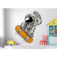 Mond Läufer Astronaut Wandtattoa Skateboarder Wandkunst Aufkleber Skateboard Wandaufkleber Wandsticker Kinderzimmer Dekor Skate 3548Er von StickersanddecalsArt