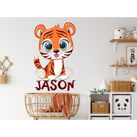 Tiger Kinderzimmer Wanddeko, Wandkunst, Jungen Wandsticker, Kinderzimmer, Baby Mädchen, Junge, Geschenke, Schlafzimmer, Vinyl 3518Er von StickersanddecalsArt