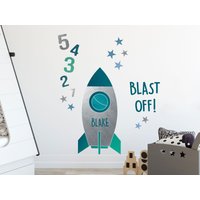 Blast Off Rakete Wandaufkleber, Raum-Wandaufkleber, Raum Wandtattoo, Wanddekor, Themen Schlafzimmer Blast Off Rakete Wandaufkleber, Raum-Wandaufkleber, Raum Wandtattoo, Wanddekor, Themen Schlafzimmer von Stickerscape