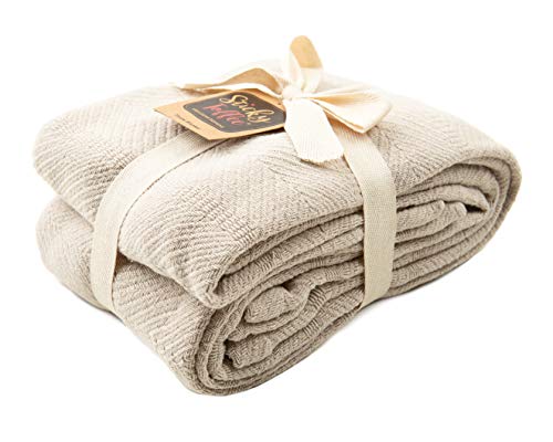 Sticky Toffee 100% Baumwolle Leicht Decke | Beige | 152 cm x 127 cm | Warme und weiche Decke für Couchsofa und Bett von Sticky Toffee