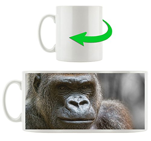 Stil.Zeit Möbel GmbH stolzer Gorilla schwarz/weiß braun, Motivtasse aus weißem Keramik 300ml, Tolle Geschenkidee zu jedem Anlass. Ihr Neuer Lieblingsbecher für Kaffe, Tee und Heißgetränke. von Stil.Zeit