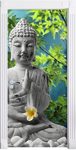 Buddha auf Steinen mit Monoi Blüte in der Hand als Türtapete, Format: 200x90cm, Türbild, Türaufkleber, Tür Deko, Türsticker von Stil.Zeit