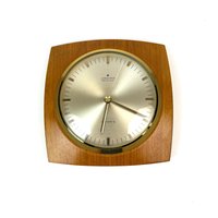 Rare Mid Century Danish Modern Teak Wall Clock By Junghans Ato Mat Rare Mid Century Danish Modern Teak Wall Clock By Junghans Ato Mat von StilelementeGALLERY