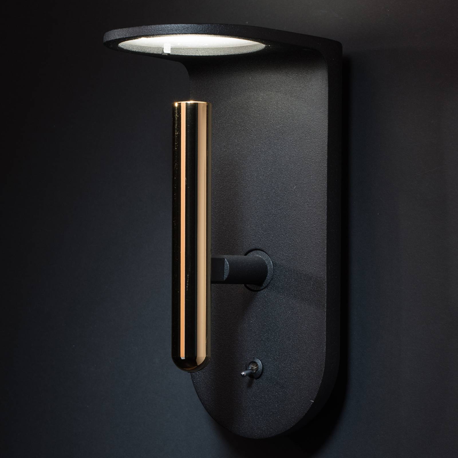 LED-Wandleuchte 2Nights_W2 mit flexiblem Strahler LED-Wandleuchte 2Nights_W2 mit flexiblem Strahler von Stilnovo