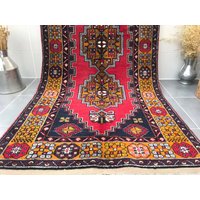 Handgewebter Regenbogen Flur Teppich, Vintage Eingangsteppich, 2, 3 X 1, 3 M, Boho Rechteckiger Roter Teppich von Stilrug