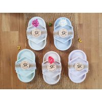 Geschenk Set Aus Ovalem Und Sechseckigen Farbigem Dekotablett Mit Einer Lotusblütenkerze Juteband Dekoriert/Beton Untersetzer/ Deko Geschenk Set Aus Ovalem Und Sechseckigen Farbigem Dekotablett Mit Einer Lotusblütenkerze Juteband Dekoriert/Beton Untersetzer/ Deko von StimmungKunterbunt