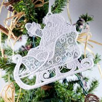 Gestickte Spitze Schlitten Ornament Weiße Weihnachtsdekoration von StitchedPrettiesShop