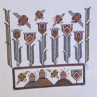 Deutsche Bienen Kreuzstich Fertig, Einweihungsgeschenk von StitcheryByCheeChee