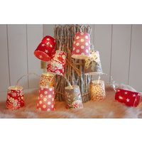 10Er Led Batterie Stoff Lichterkette Blümchen, Punkte Und Sterne Im Farbton Himbeere-Pink 10Er Led Batterie Stoff Lichterkette Blümchen, Punkte Und Sterne Im Farbton Himbeere-Pink von Stoeberland