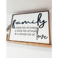 Familie Ein Bisschen Verrückt Laut Ganz Viel Liebe | Homedecor Schild Unser Familiendekor Familien Geschenk Paar Sign von StokesDesignShop