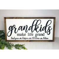 Personalisierte Oma Zeichen | Enkel Machen Leben Großartig Wohndekor 3D Engelchen| Geschenk Von Enkelkindern Personalisiert von StokesDesignShop