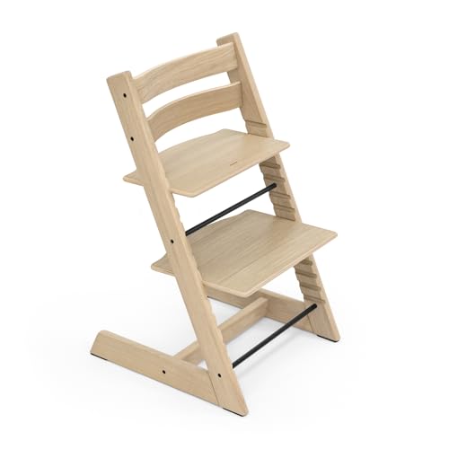 Tripp Trapp Stuhl von Stokke, Oak Natural – Verstellbarer, anpassbarer Stuhl für Kleinkinder, Kinder & Erwachsene – Praktisch & ergonomisch – Gefertigt aus Eichenholz von Stokke