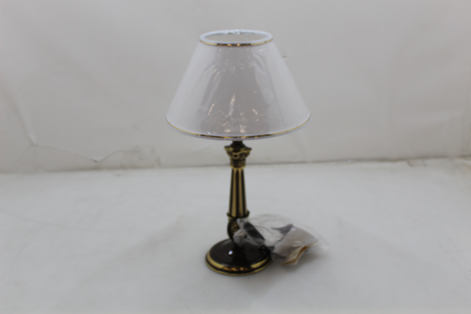Stolní Tischlampe Tischlampe Lampe Leuchte Büro Aus Der Kollektion Holandesas B-Ware Stolní Tischlampe Tischlampe Lampe Leuchte Büro Aus Der Kollektion Holandesas B-Ware von Stolní