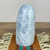 Großer Blauer Calcit Kristall Freeform Stein von StonedInSedona