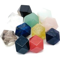 Polyeder Kristalle - Polyhedron Carving Poliertes 2cm Pl Mix von StonesOfHansel