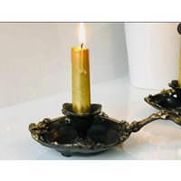 Gelber Messing Kerzenständer, Vintage Schwerer Einzelner Zweig Boho Hergestellter Kerzenständer von StoreCraftTR
