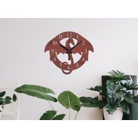 Drachen Wanduhr, Drachen Holz Uhr, Dragon Wanddekor, Dragon Wandkunst, Holz Wanduhr, Holz Wanduhr von StoreWoodUA