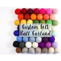 Benutzerdefinierte Filz Ball Girlande, Pom Benutzerdefinierte Kindergarten Pom-Poms, Entwerfen Sie Ihre Eigenen Girlande von StrandCreativeCo