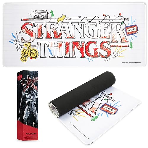 Stranger Things Schreibtischunterlage XXL - Mauspad Gaming Schreibtisch Zubehör 800x360mm - Anti-Rutsch, Bürobedarf Unterlage Desk Matte Büro Deko (Weiß) von Stranger Things