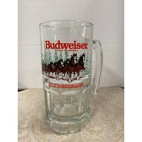 Budweiser Glas Clydesdales Weihnachten Bierkrug von StreetFaireAntiques