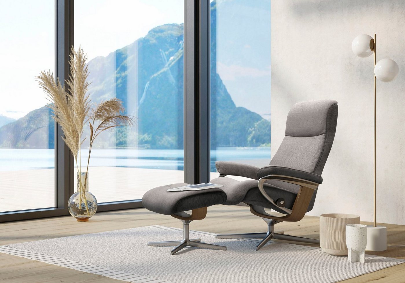 Stressless® Relaxsessel View, mit Cross Base, Größe S, M & L, Holzakzent Eiche von Stressless®