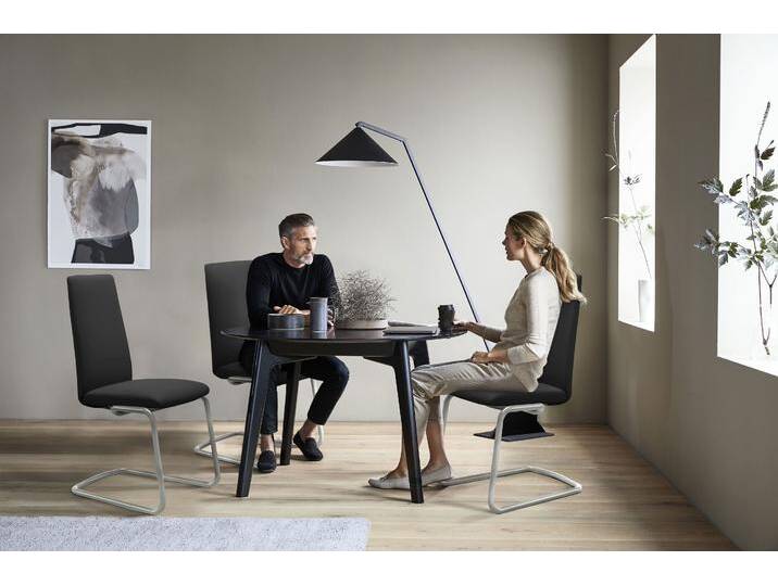 Polsterstuhl STRESSLESS Laurel , schwarz (schwarz batick, chrom matt), B:53cm H:105cm T:60cm, Leder BATICK: BATICK ist ein leicht korrigiertes, durchgefärbtes und genarbtes Möbelleder, bei dem die meisten Unebenheiten und Spuren in der Regel entfernt wurden., Stühle, High Back, Größe M, mit Beinen aus Stahl in Chrom matt von Stressless