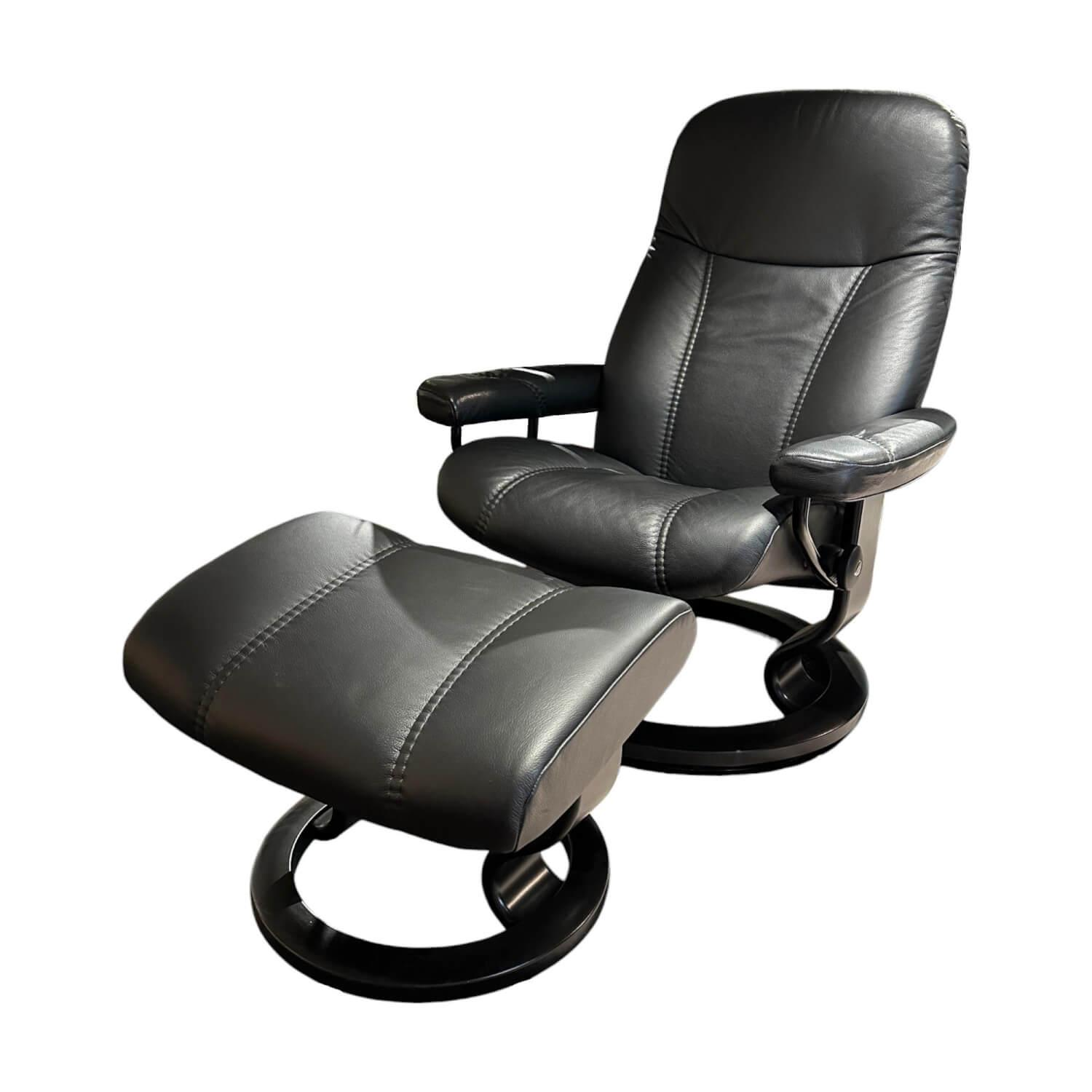 Sessel Consul M In Leder Batick Schwarz Untergestell Classic In Schwarz Gebeizt von Stressless