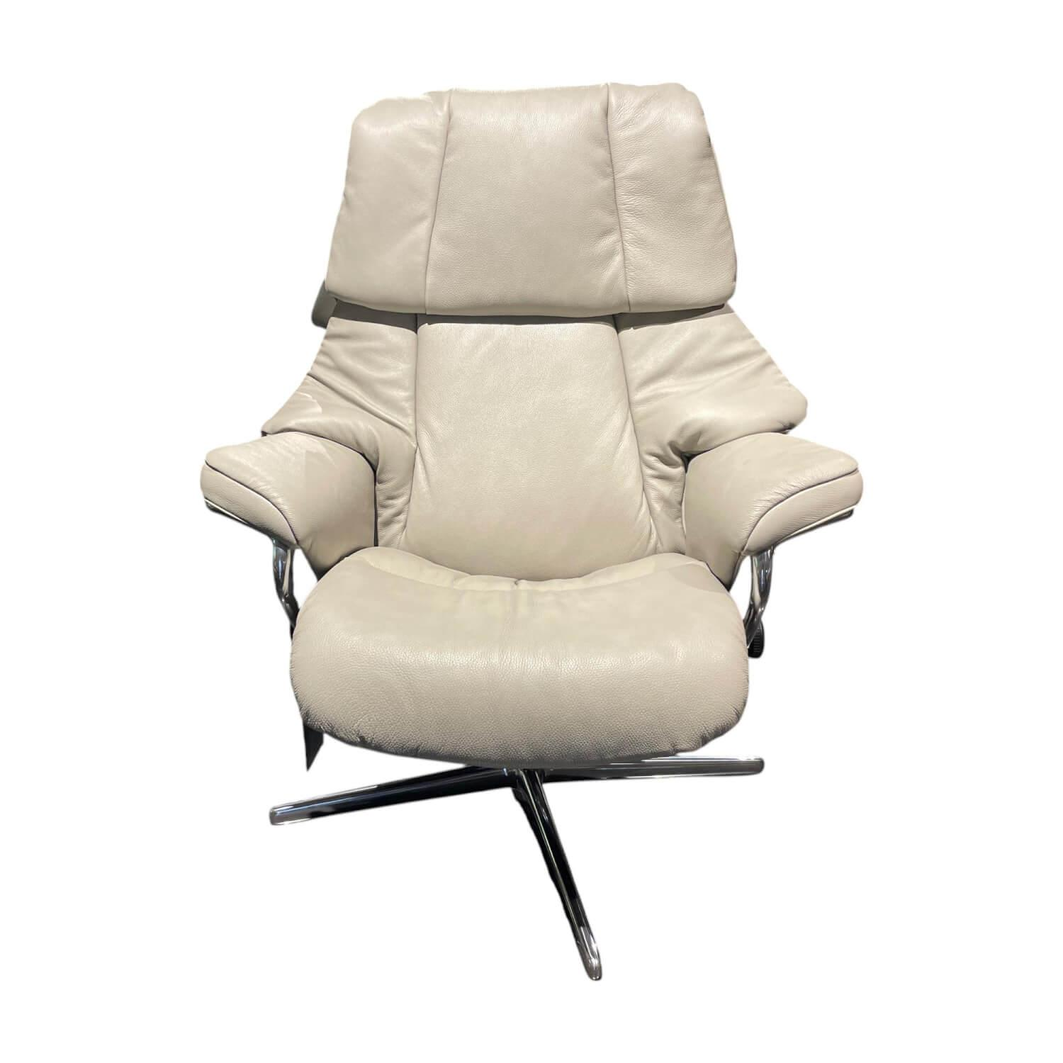 Sessel Reno M R Leder 091 Cori Silver Cloud 25 Grau Creme Gestell Cross Chrom Sessel Reno M R Leder 091 Cori Silver Cloud 25 Grau Creme Gestell Cross Chrom von Stressless