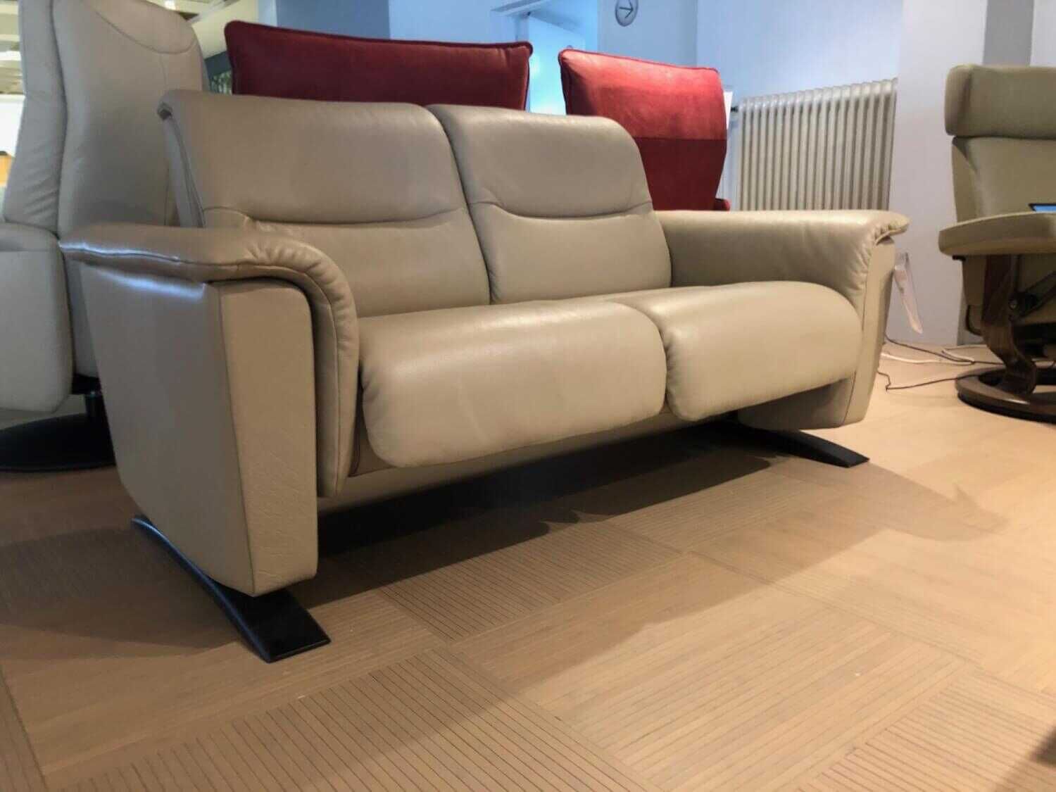 Sofa Panorama Zweisitzer Leder Beige von Stressless