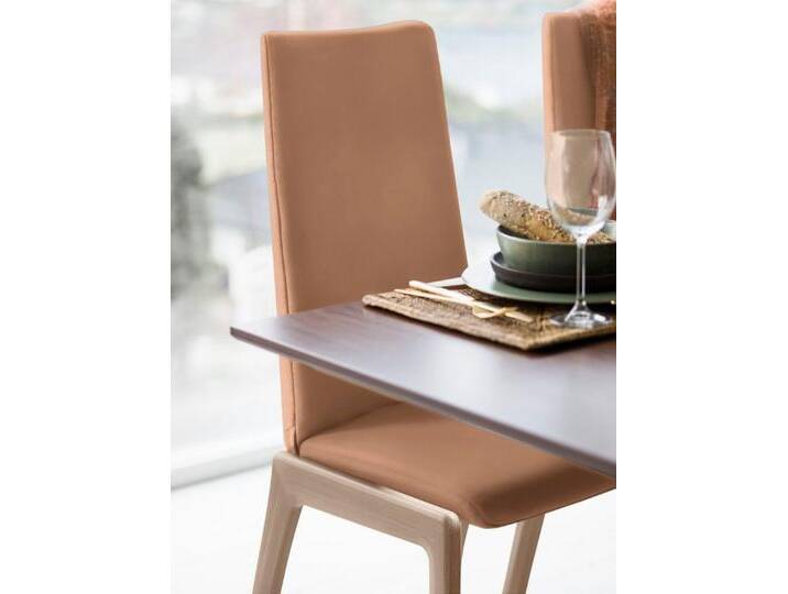 Stressless® Polsterstuhl Laurel, High Back, Größe M, mit abgerundeten Beinen in Eiche natur, braun, latte BATICK von Stressless