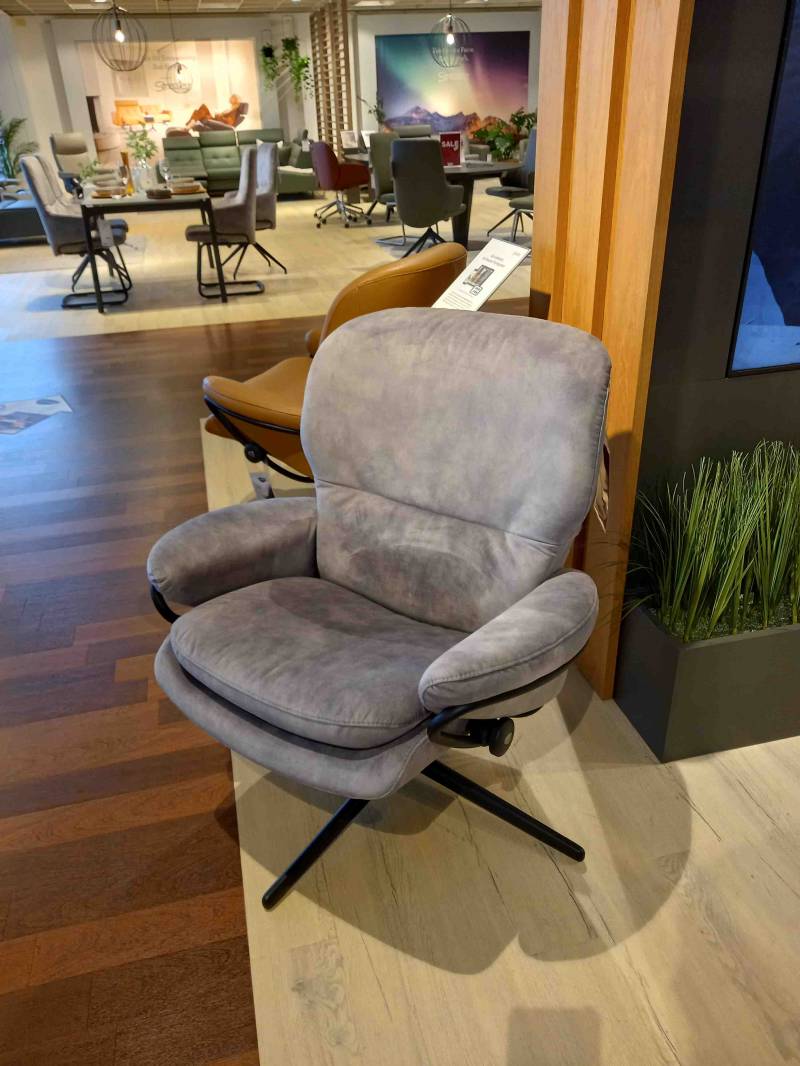 Stressless Sessel Rome Cross (M) in Stoff Magnolia light grey von Stressless