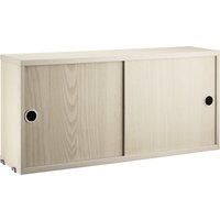 String Furniture - Schrank mit Schiebetüren von String Furniture