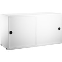 String Furniture - Schrank mit Schiebetüren String Furniture - Schrank mit Schiebetüren von String Furniture