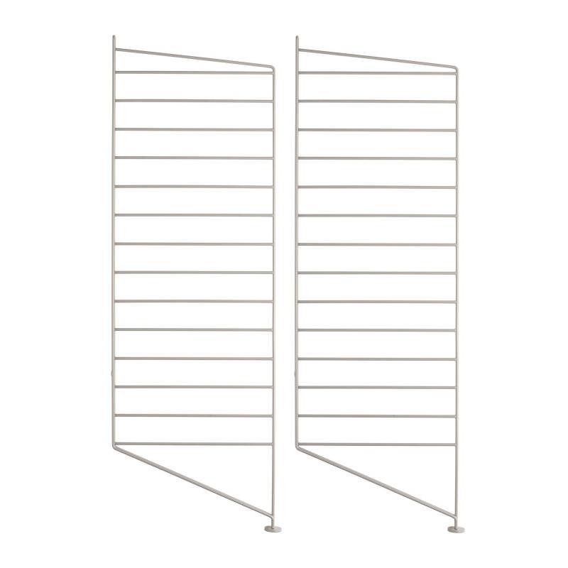 String Furniture - String System Bodenleiter 85x30cm - beige/pulverbeschichtet/85x30cm/2er Set von String Furniture