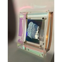 Original | Abstrakte Kunst Gerahmtes Wandbild Acrylrahmen Irisierend Neon Acryl von StructuredLines