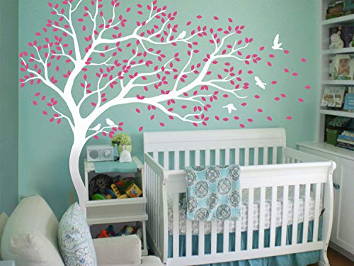 Großer baum wandtattoo kinderzimmer wandaufkleber wandsticker dekor Baum im windschiefen wandbild 098 (Äste nach rechts, Weiß, Pink) von Studio Quee