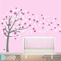 Kirschblüten-Baum-Vinyl-Wandaufkleber - Kinderzimmerdekor, 182 cm Kirschblüten-Baum-Vinyl-Wandaufkleber - Kinderzimmerdekor, 182 cm von Studio378Decals