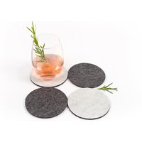 Mehrfarbige Runde Merinowolle Filzuntersetzer - Vierer-Set von Studio82Degrees