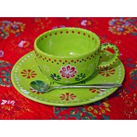 Handbemalte Pastellgrüne Keramik Floral Teetasse Und Untertasse | 6 Oz von StudioChiemiM
