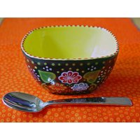 Handbemalte Schwarze Keramik Floral Square Food Bowl | 12 Oz von StudioChiemiM