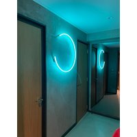 Abstrakter Kreis Leuchtreklame - Neon Glaskreis von StudioEnd