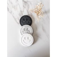 Smiley Untersetzer | Lächelndes Gesicht Schwarz, Weiß & Gesprenkelt - Handgemacht von StudioMicheShop