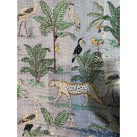 Grau Dschungel Print Kantha Quilt Queen Reine Baumwolle Decke Tagesdecke Bettüberwurf Boho Grau Dschungel Print Kantha Quilt Queen Reine Baumwolle Decke Tagesdecke Bettüberwurf Boho von StudioNakro