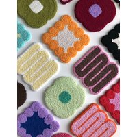 Punch Needle Untersetzer, Getufteter Becherteppich, Kaffeeuntersetzer, Tassenteppich, Blumen-Punschnadel-Untersetzer, Getränkeuntersetzer, Trend von Studiocessy