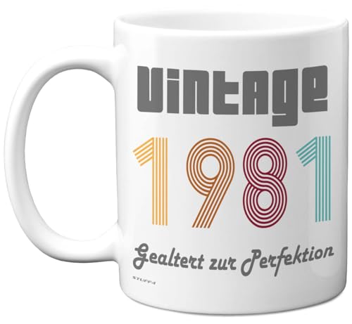 44. Geburtstagsgeschenke – 'Vintage 1981 Gealtert zur Perfektion' Tasse – Geburtstag Retro Tasse für Männer und Frauen, 325 ml Premium-Keramiktasse, Spülmaschinenfest 44. Geburtstagsgeschenke – 'Vintage 1981 Gealtert zur Perfektion' Tasse – Geburtstag Retro Tasse für Männer und Frauen, 325 ml Premium-Keramiktasse, Spülmaschinenfest von Stuff4