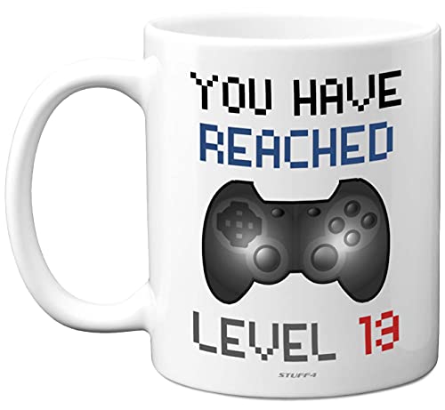 Gamer Geschenk zum 13. Geburtstag Level 13 Gamer 13. Geburtstag spülmaschinenfest Kaffeebecher Geburtstagsgeschenke Jungen oder Mädchen Retro-Videospiel lustige Gaming-Geschenke Sie oder Ihn von Stuff4